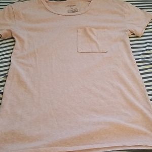 T- shirt
